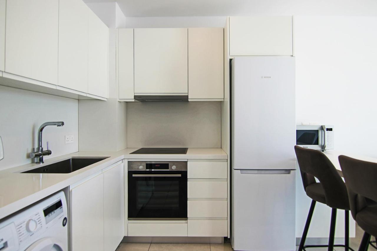 Phaedrus Living - Seaside Executive Flat Harbour 203 Apartment Paphos Ngoại thất bức ảnh